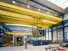 江門起重機的組成及其控制系統